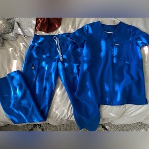 ROYAL BLUE FIGS SCRUB SET